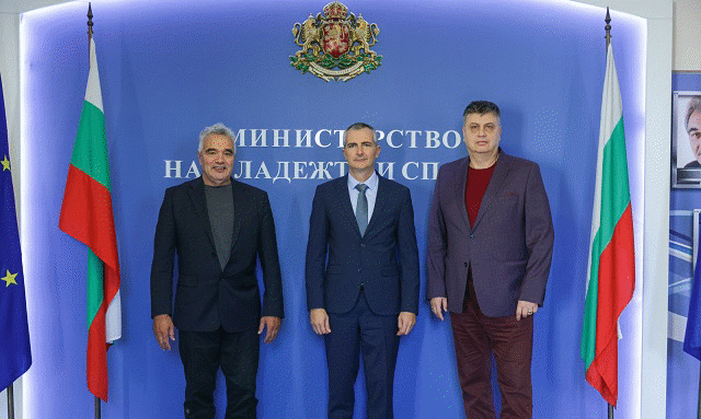 Перспективите за развитие на айкидото обсъди министър Димитър Илиев с председателя на Международната айкидо федерация Вилко Врисман