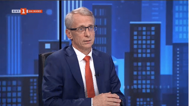 Министър Денков: Частните Уроци Трябва Да Станат Излишни