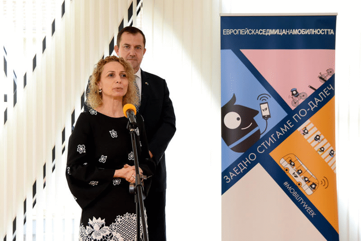 Изложбaта „Заедно стигаме по-далеч“ беше открита в Дома на Европа