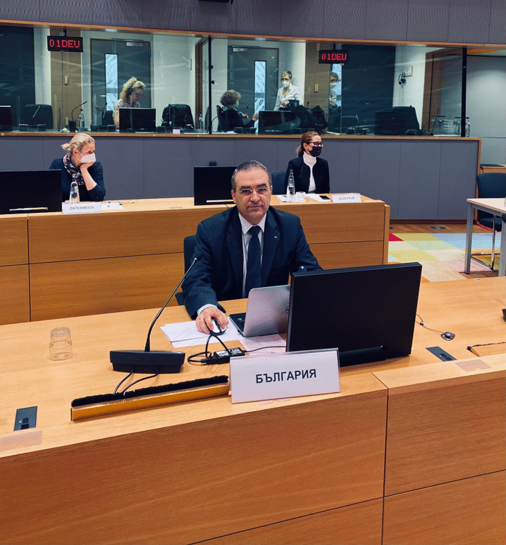 България подкрепя цифровия зелен сертификат за улесняване на свободното движение