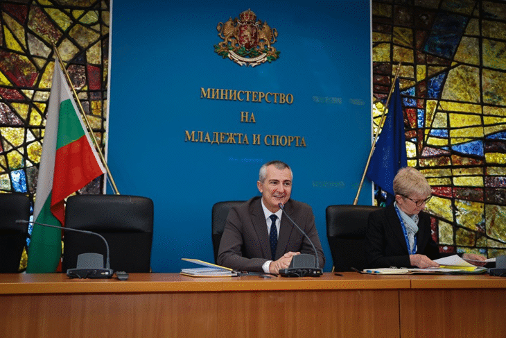 Министър Димитър Илиев се срещна с представители на спортните федерации