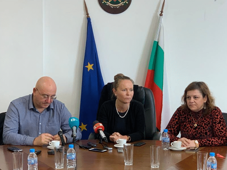 Министър Димитров: Институциите реагирахме бързо и установихме причината за замърсяването на реките Юговска и Чепеларска