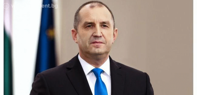 Президентът Румен Радев призова за оперативен план по отношение на миграционния натиск към ЕС в телефонен разговор с председателя на Европейския съвет Шарл Мишел