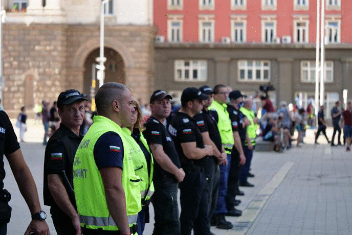 Протестът в София завърши