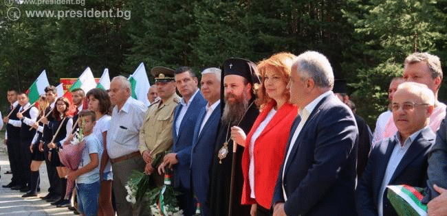 Вицепрезидентът пред паметника на Гоце Делчев на Попови ливади: България няма да допусне език на омразата и подмяна на историята