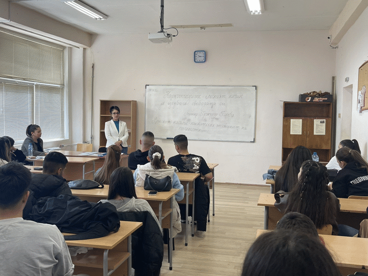 Прокурори от териториалните отделения на Районна прокуратура-Варна в Девня и Провадия завършиха третия етап на образователната програма на ВСС за учебната 2025-2026 година