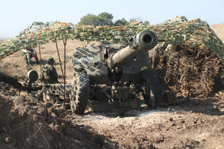 Военнослужещи от 4-и артилерийски полк повишават подготовката си за изпълнение на огневи задачи