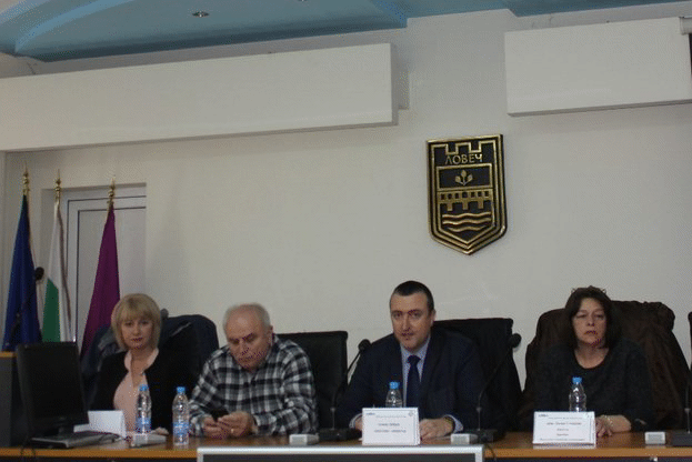 Зам.-министър Добрев: През 2018 г. предстои прием на заявления по 13 инвестиционни и 5 компенсаторни мерки от ПРСР с бюджет 425 млн. евро