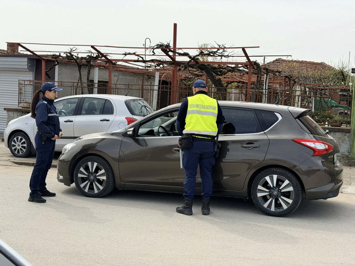 Списъци с имена и пари са открити при полицейски акции срещу купения вот на територията на Силистра, Благоевград и Ловеч