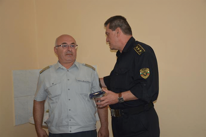 Началникът на пожарната в Троян с най-високото професионално отличие в МВР