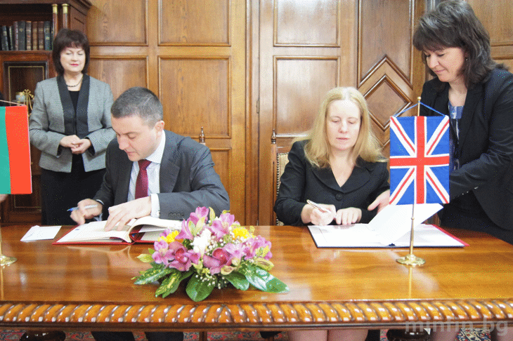 Подписана Е Нова Спогодба Между България И Обединеното Кралство Великобритания И Северна Ирландия За Избягване На Двойното Данъчно Облагане