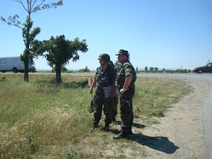 Военнослужещи от Българската армия продължават да оказват  помощ на населението от село Лозенец, община Стралджа, в рамките на операция „Чист хоризонт”