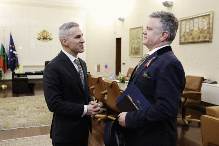 Премиерът Андрей Гюров обсъди с временно изпълняващия длъжността посланик на САЩ Х. Мартин Макдауъл двустранното сътрудничество в редица сфери