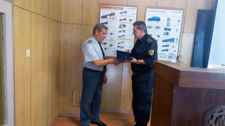 25 служители на Регионалната дирекция ПБЗН - Пазарджик бяха наградени по случай празника на МВР