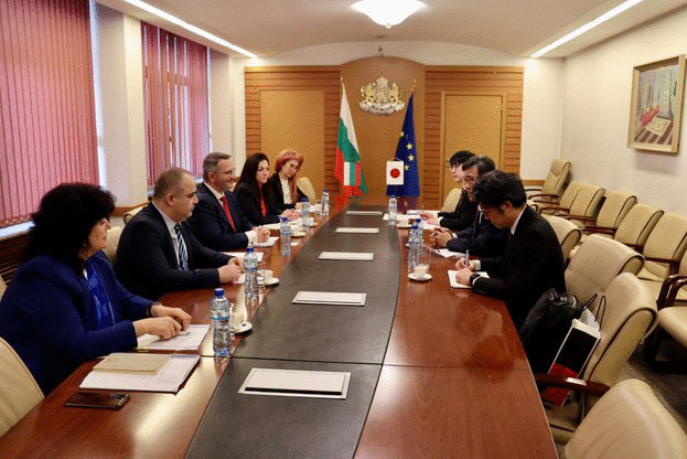 Министър Иван Христанов се срещна с посланика на Япония Н. Пр. Чикахиса Суми