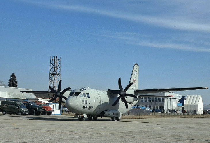 Самолет C-27J „Спартан“ изпълни задача по осигуряване на въздушен транспорт на болно дете