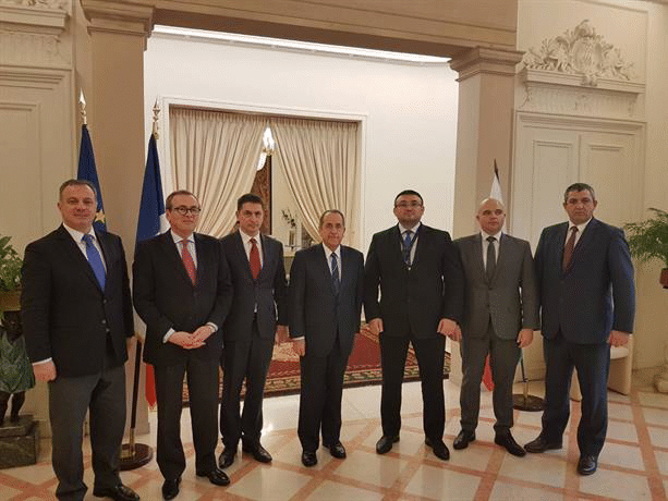 Българската делегация проведе среща с префекта на полицията в Париж