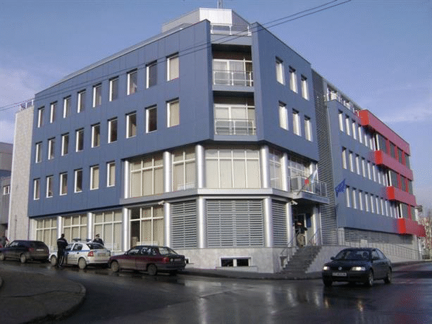 Министър Цветан Цветанов: Ръководството на МВР се отнася изключително сериозно към подобряването на условията на работа на служителите и обслужването на гражданите