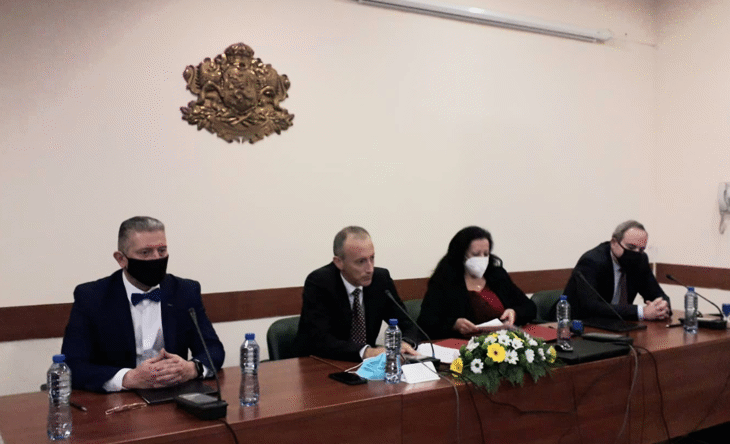 Споразумение Между Мон, Съвета На Ректорите И Синдикатите Във Висшето Образование Предвижда Увеличение На Заплатите На Преподавателите