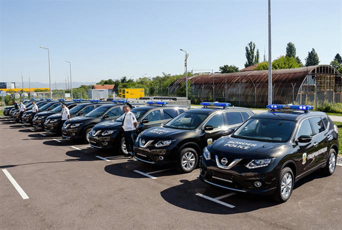 Главна дирекция «Гранична полиция» получи 10 патрулни автомобила с повишена проходимост