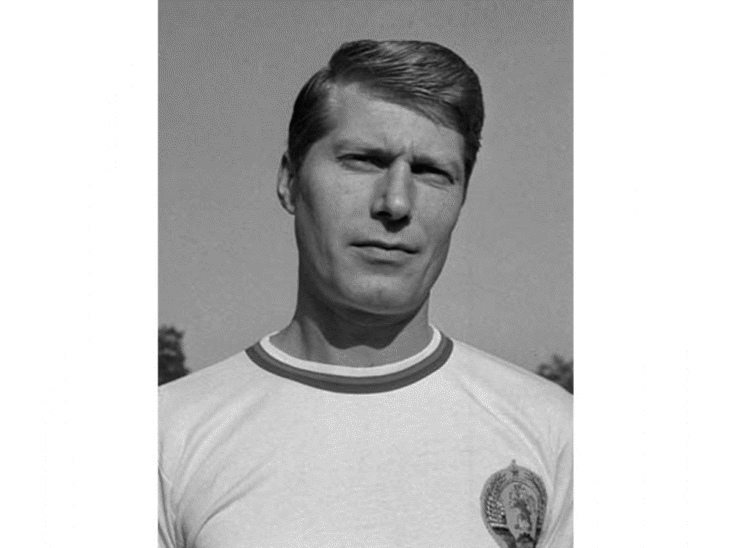 Днес Никола Котков щеше да навърши 85 години