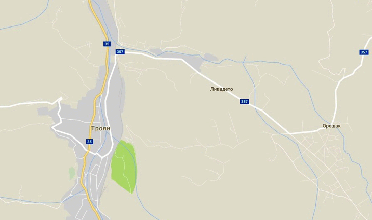 Близо 2,2 млн. лв. ще се инвестират в изграждане на нов мост над река Бели Осъм и пътна връзка за Троянския манастир и Орешак