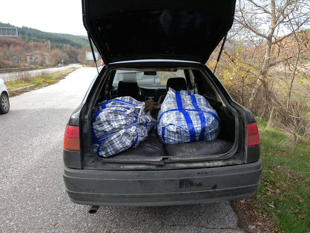 Служители на Икономическа полиция в ОДМВР-Благоевград иззеха около 190 килограма нарязан тютюн без бандерол