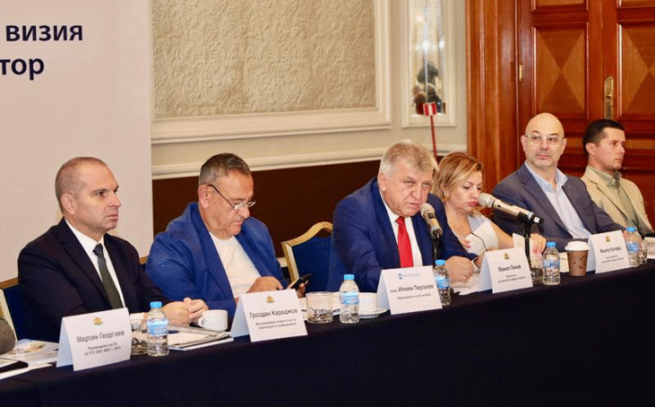 Министър Манол Генов: Институциите работят за облекчаване на процедурите пред бизнеса