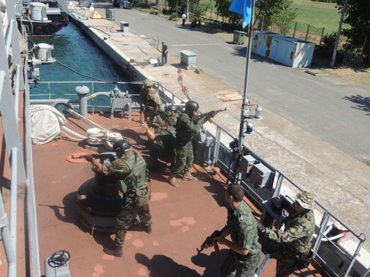 Учението „Бриз 2018“ продължава с тренировки на бординг групите и специалните части