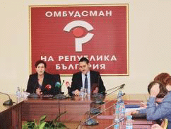 През 2013 г. омбудсманът е оказал непосредствено съдействие на 17775 граждани