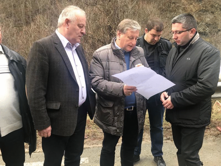 До 10 дни ще бъде готов обходният маршрут на затворения от срутище участък от пътя Смолян – Мадан
