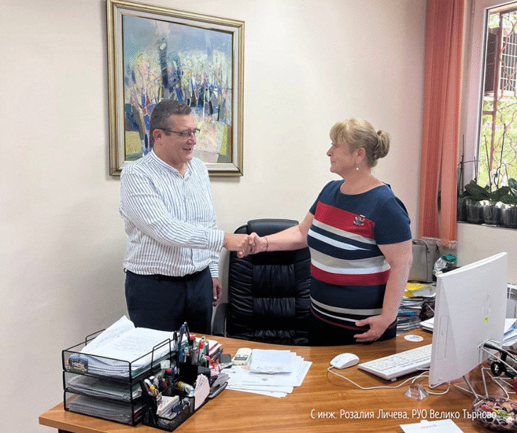 Проф. Пенов Се Срещна С Учители И Директори Във Великотърновско