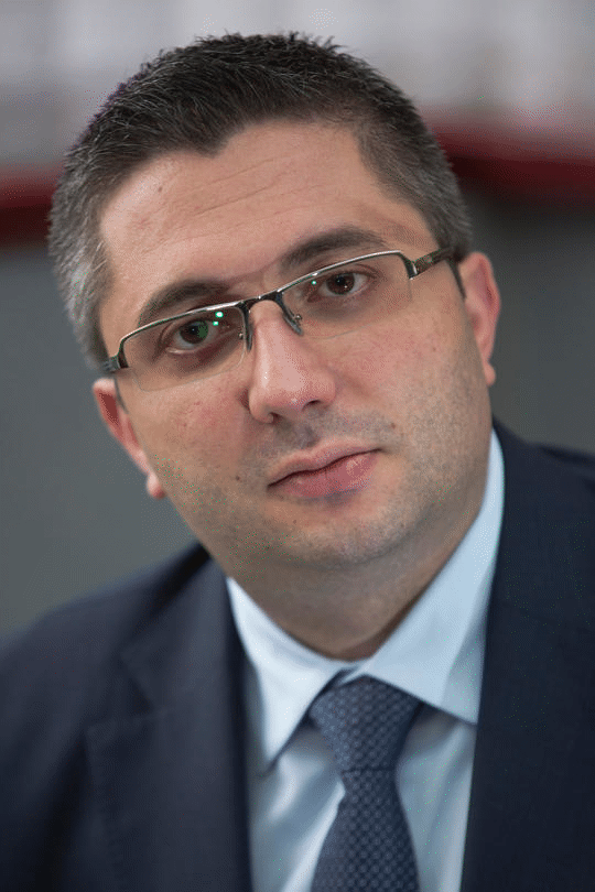 Министър Нанков ще инспектира срутището на пътя Смолян - Мадан