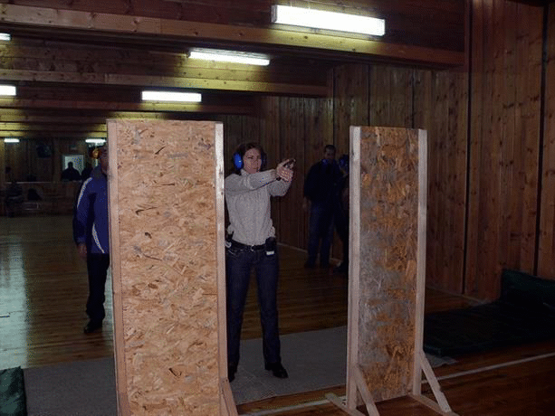 Завърши традиционният коледен републикански турнир по стрелба с пистолет за служители на МВР