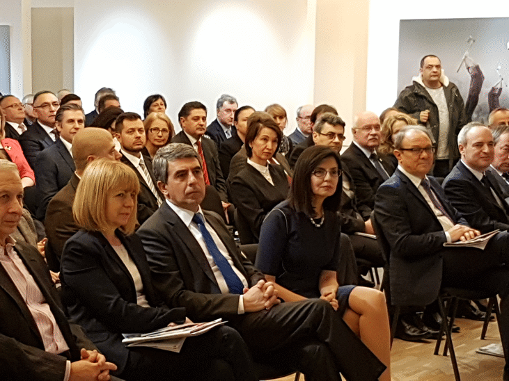 Министър Кунева Участва В Церемонията За Награждаване На Най-Добрите Университети