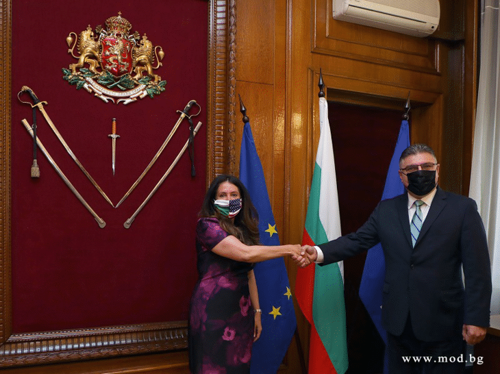 Министър Георги Панайотов се срещна с посланика на САЩ Херо Мустафа