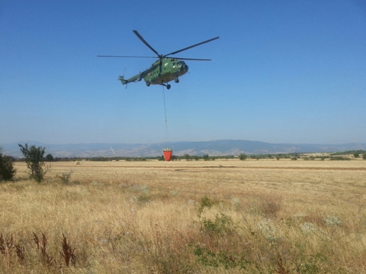 Два хеликоптера Ми-17 от Военновъздушните сили се включиха в погасяването на пожара край Ардино
