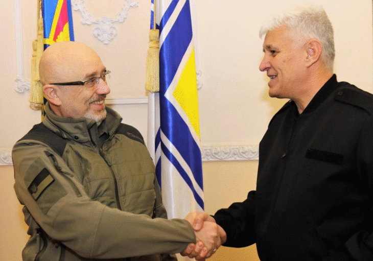 Министър Димитър Стоянов се срещна в Киев с министъра на отбраната на Украйна Олексий Резников Министър Димитър Стоянов се срещна в Киев с министъра на отбраната на Украйна Олексий Резников