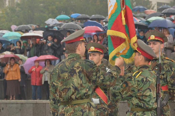 Курсантите от първи курс на Националния военен университет „Васил Левски” днес положиха военна клетва