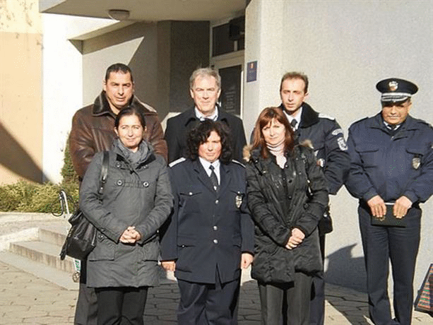 Мониторинг на проект за осигуряване на безопасността на движението на децата в районите около училищата и детските градини бе извършен в Лом