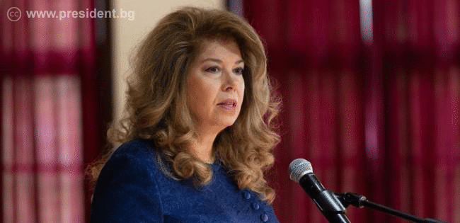 Държавният глава: Конституцията е гарант за правовата държава, обединява и пази своите граждани