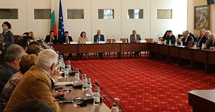 Промените в Закона за Министерството на вътрешните работи, внесени от правителството, обсъдиха в Народното събрание депутати, представители на ръководството на министерството и на синдикатите