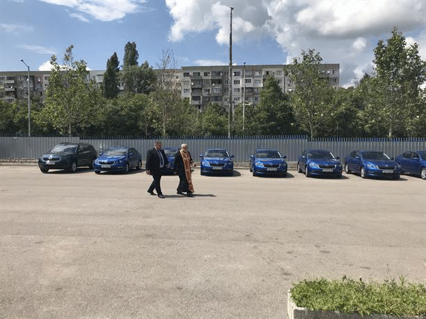 Дирекция „Миграция“ получи 10 нови автомобила