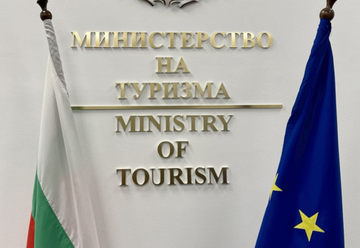 В Министерството на туризма е създадена организация до 10 дни да бъдат изплатени близо 18 млн. лева по Втората хуманитарна програма за Украйна