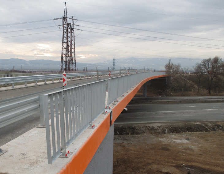 Над 1,3 млн. лв. са инвестирани в пътния надлез „Яна“ над АМ „Хемус“