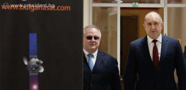 Президентът Румен Радев: България може да се развива като водещ фактор в областта на сателитните комуникации в нашия регион