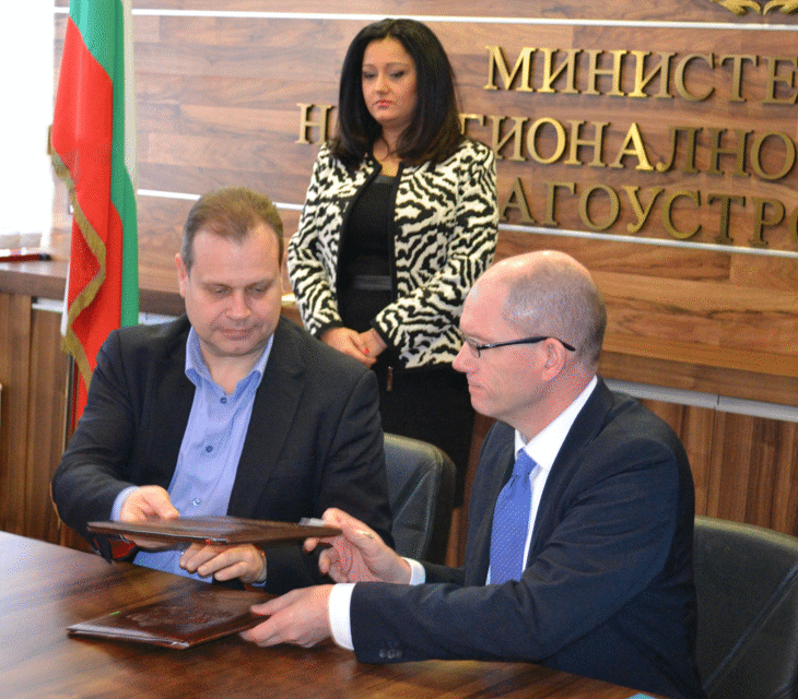 Световната банка ще консултира АПИ за въвеждането на тол система при ползването на републиканските пътища