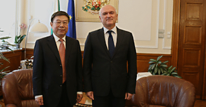 Заместник-председателят на парламента Димитър Главчев се срещна с председателя на Постоянния комитет на Пекинския градски народен съвет Ду Дъин