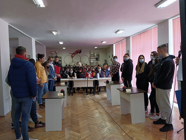 ММС поздрави Спортно училище „Васил Левски“ – Пловдив 
по повод патронния празник