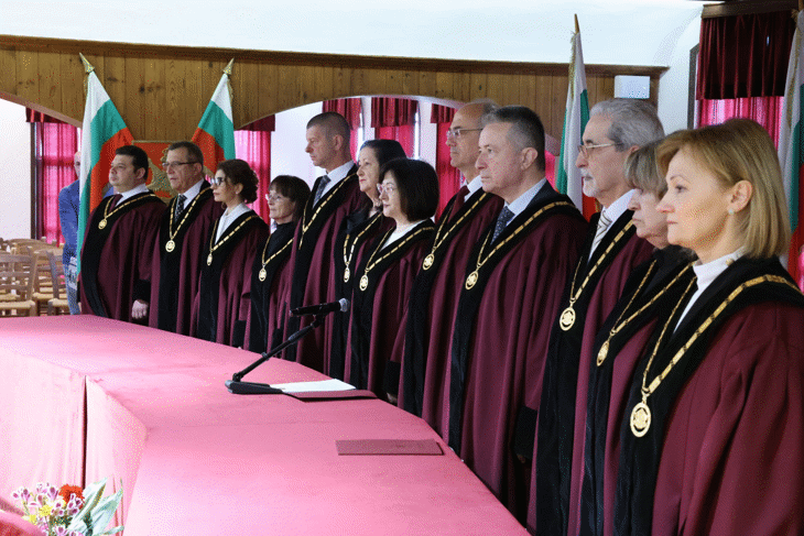 Председателят на Конституционния съд на Република България Павлина Панова: 35-годишната история на Конституционния съд показва, че държавността може да бъде защитавана и развивана чрез право, а не чрез сила